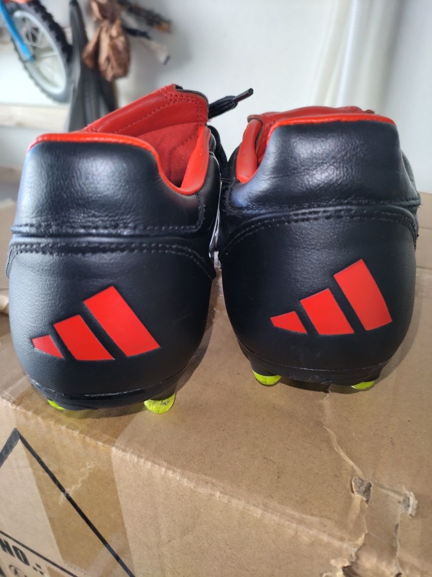 Chuteiras Adidas Gloro 44 novas