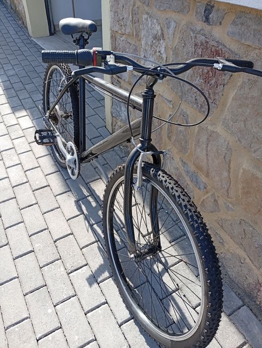 Bicicleta com pouco uzo