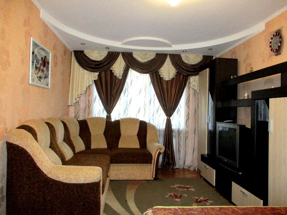 Подобова,погодинна аренда затишної квартири  по вул.Петропавлівська