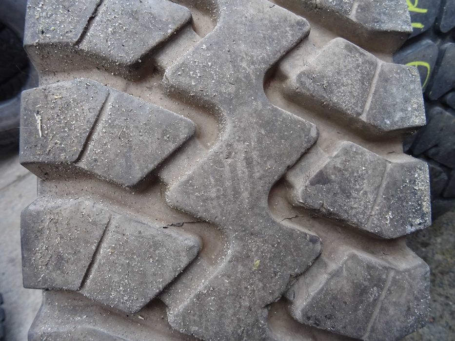 Opona 13R22.5 Continental HDC+ (700 netto)