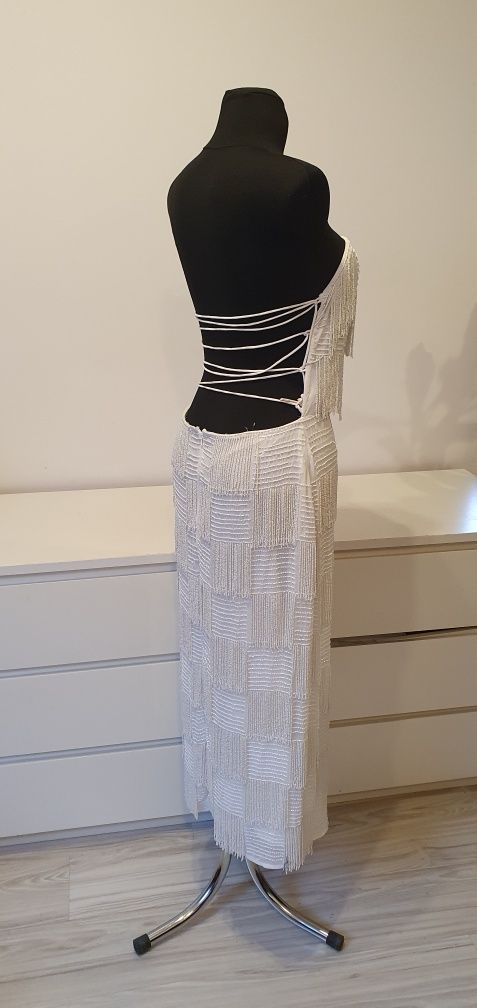 Sukienka midi cekinowa M Biala Asos