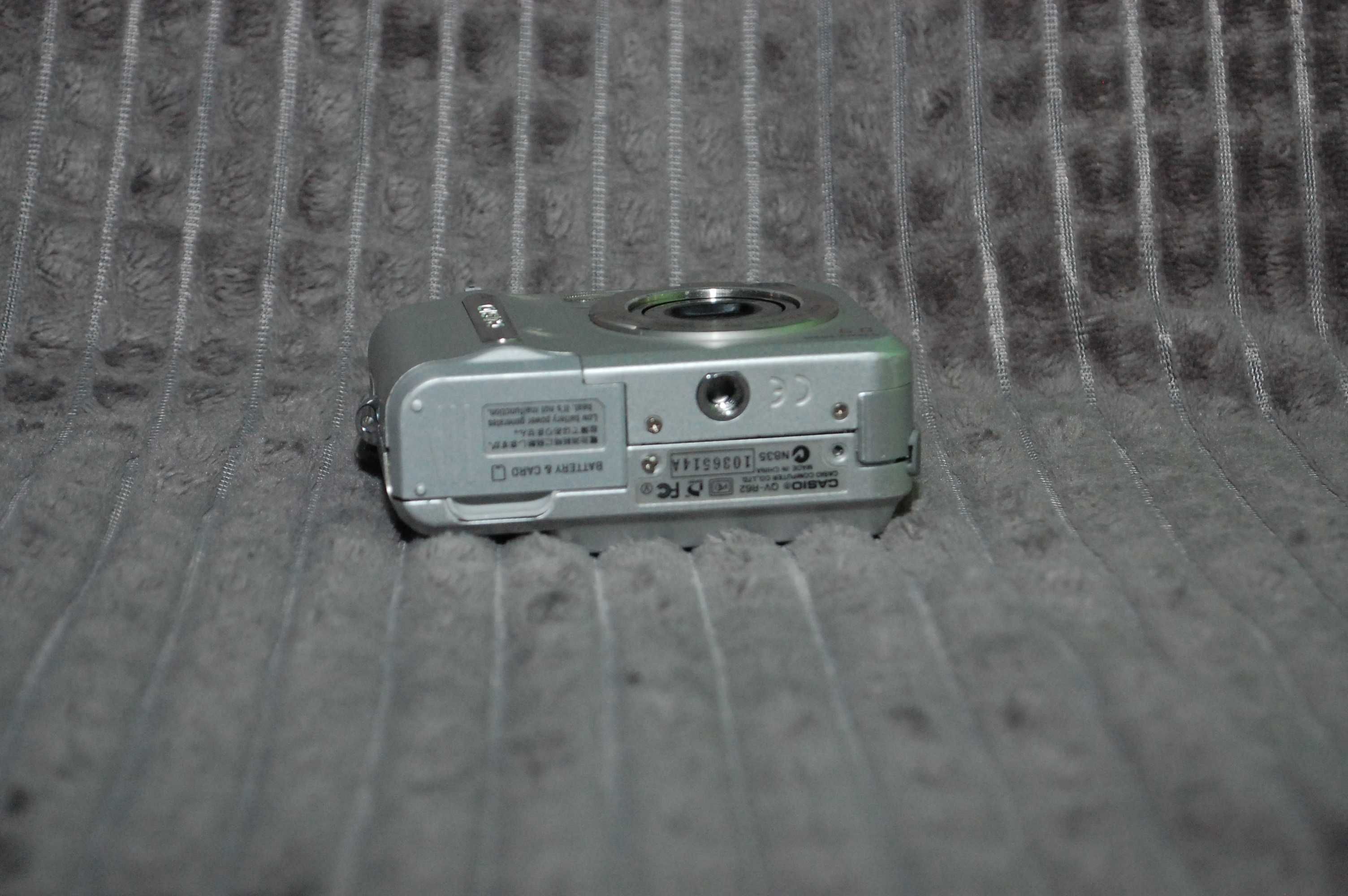 Aparat cyfrowy kompaktowy Casio qv r61