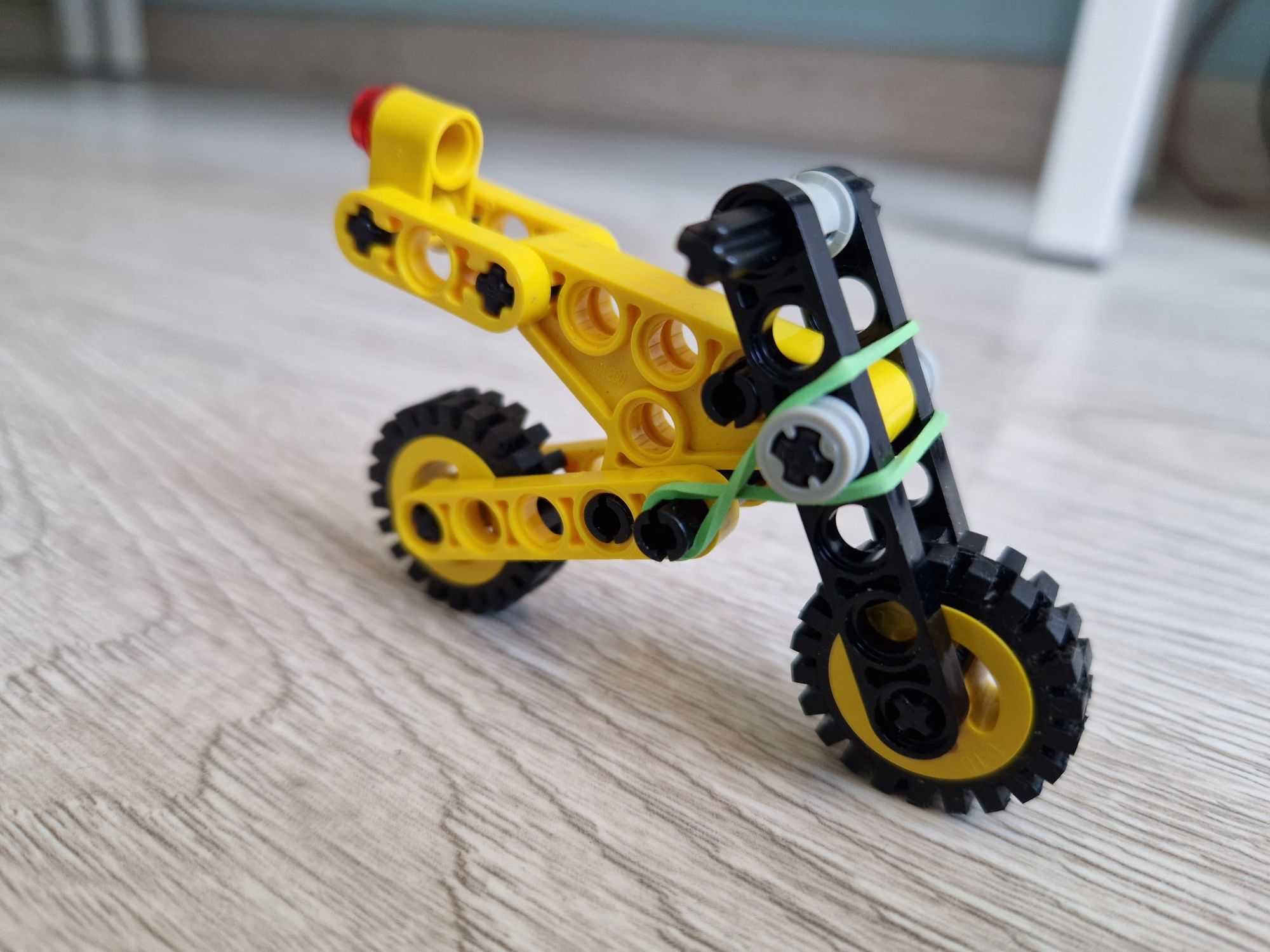 LEGO Technic Motor 2544