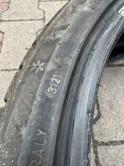 Sailun 225/40 r19 21 рік