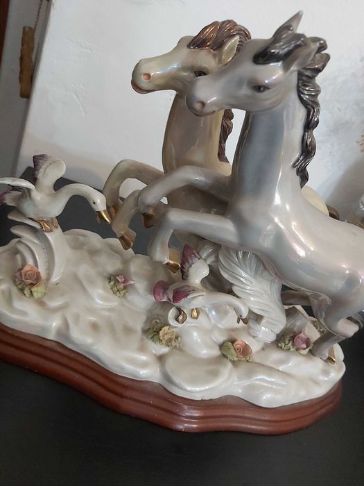 Estatueta Cavalos