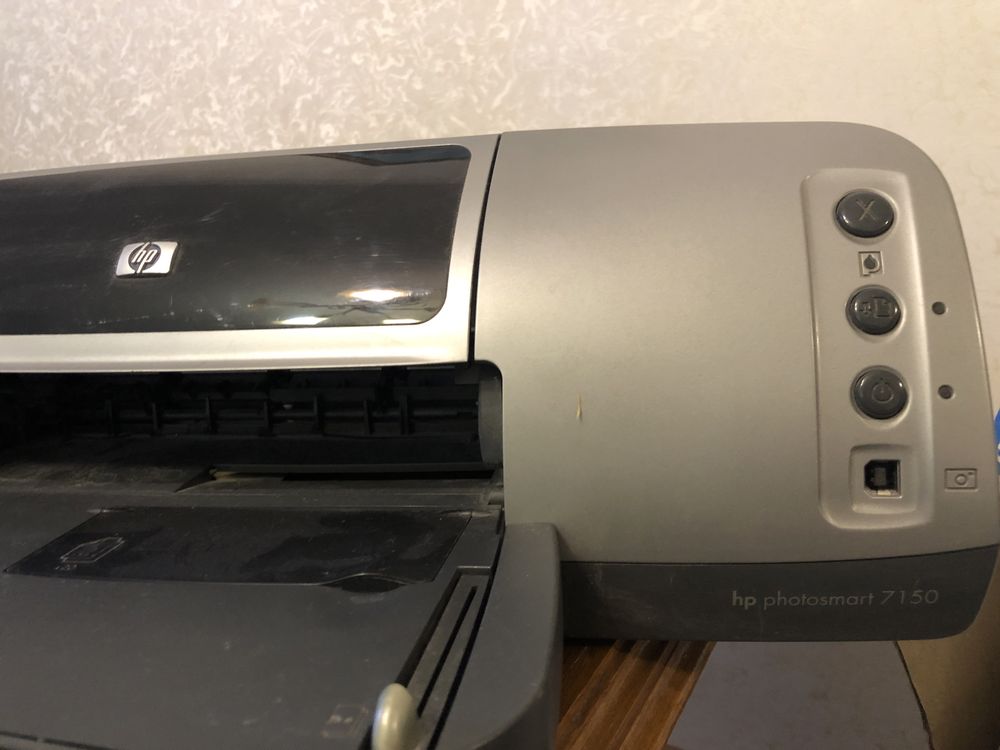 Принтер HP pfotosmart 7150 цветной