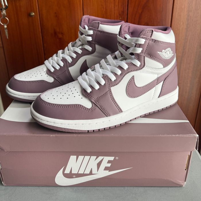 Air Jordan 1 High Mauve