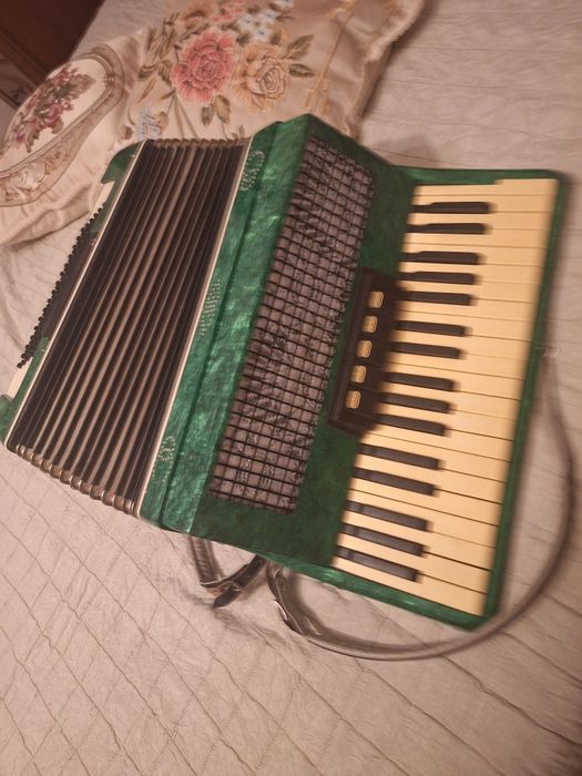 Akordeon 96 basów