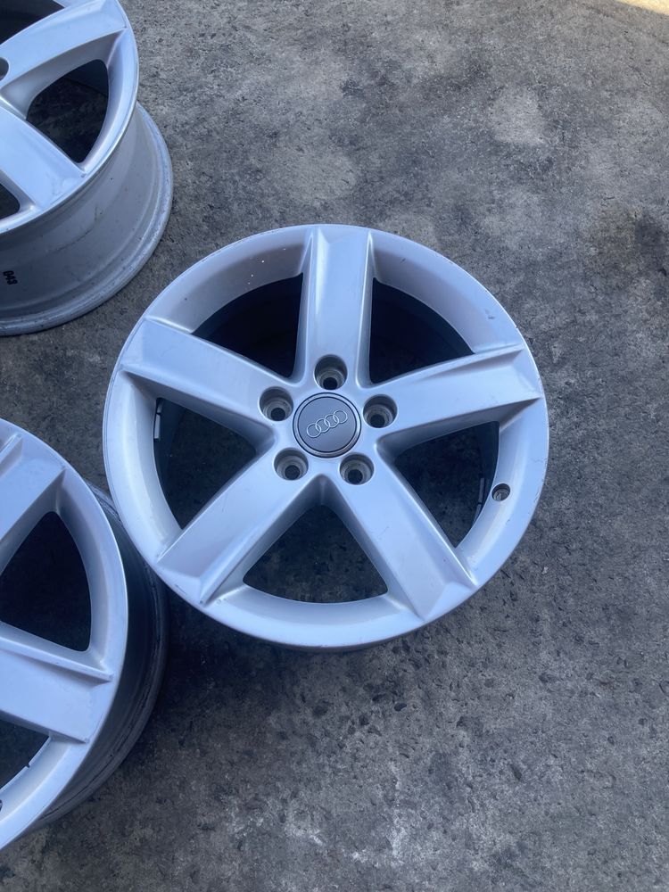 Диски Audi A4 B8 8K 16 8K0071496 комплект R16 et 46 5*112