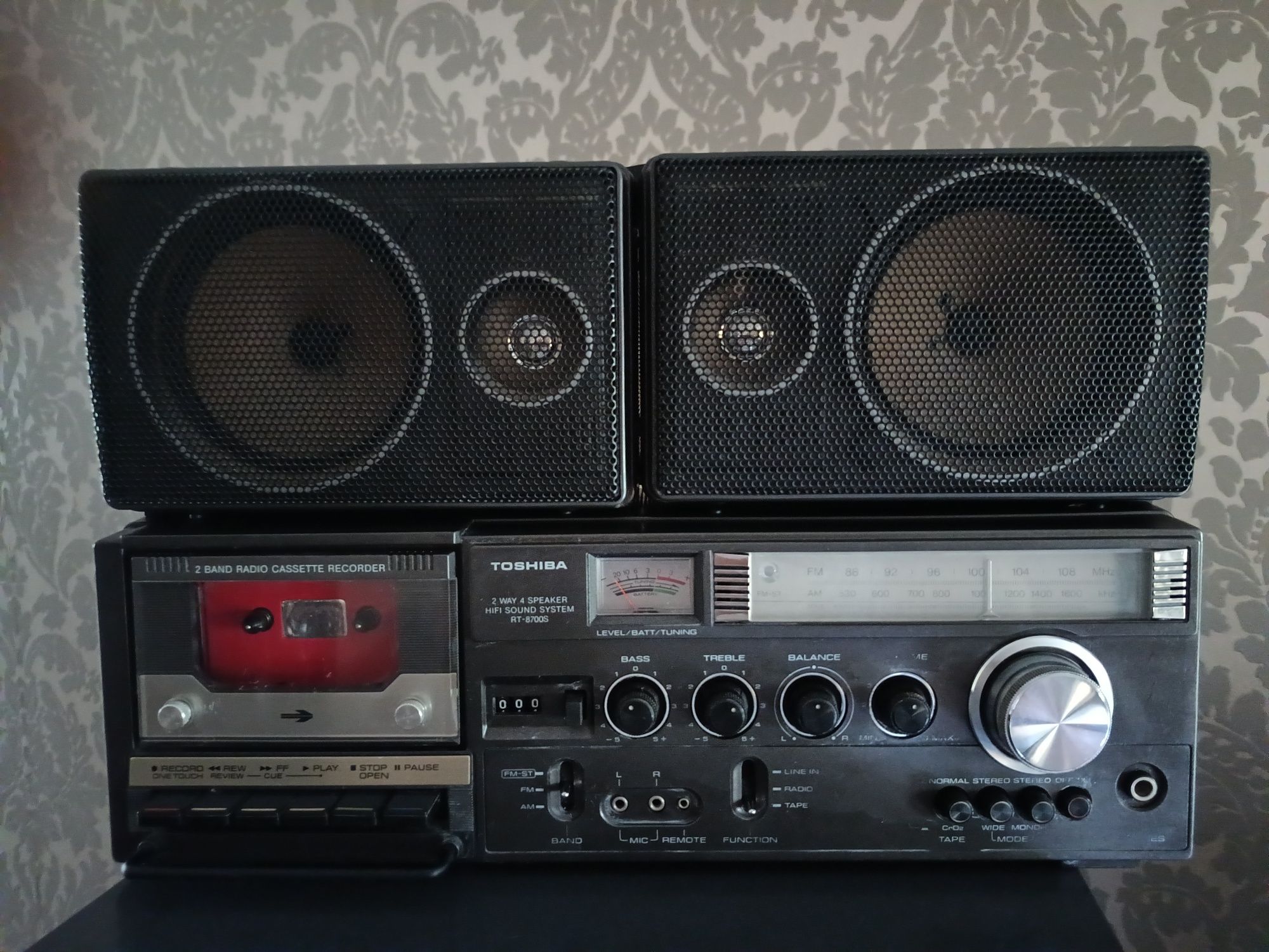 Radiomagnetofon Toshiba RT-8700 S