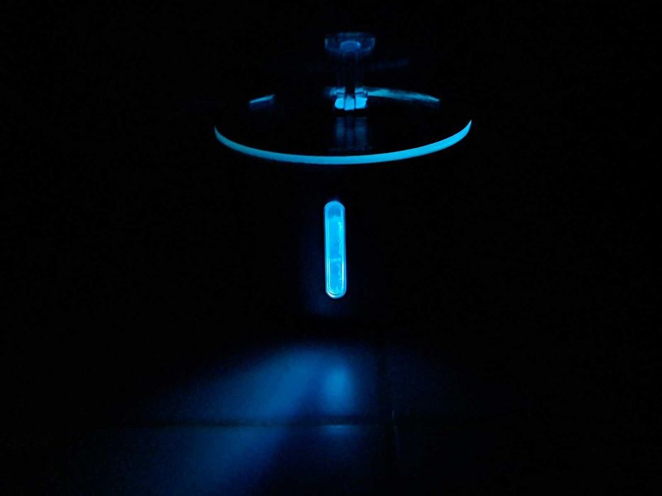 Автоматическая поилка (фонтан) для животных.