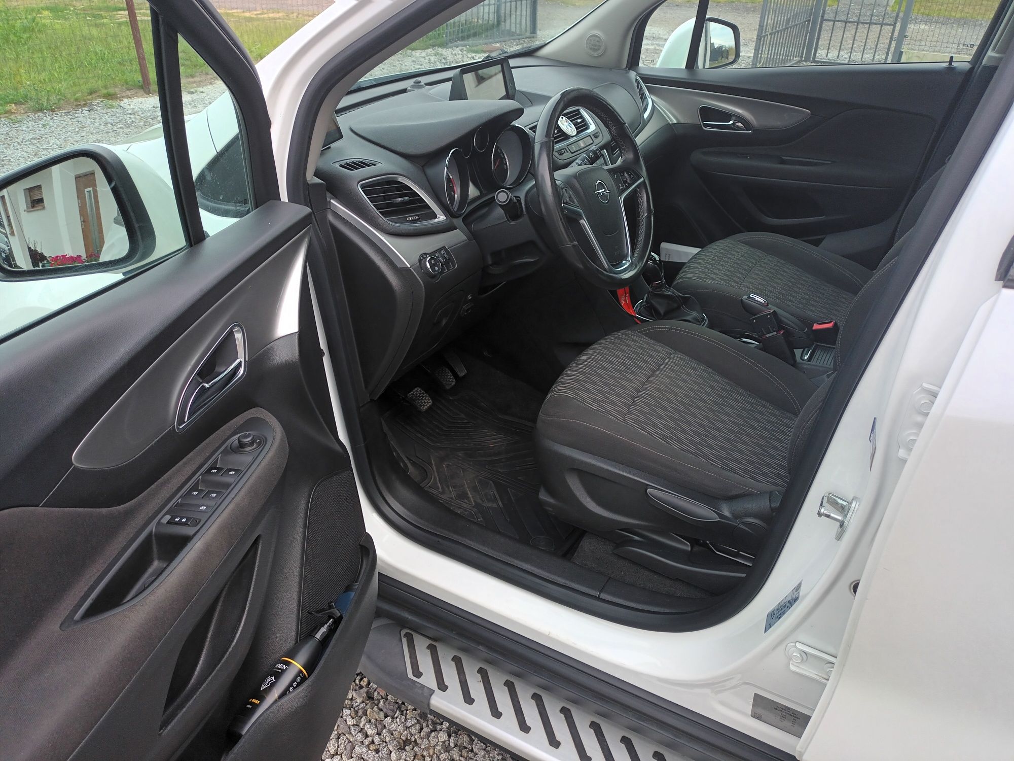 Opel Mokka 1.6 LPG kamera salon Polska jak nowa