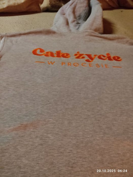 Bluza Całe życie w procesie Marianna Gierszewska