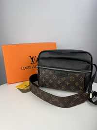 Мужская сумка через плече/Чоловіча сумка Louis Vuitton