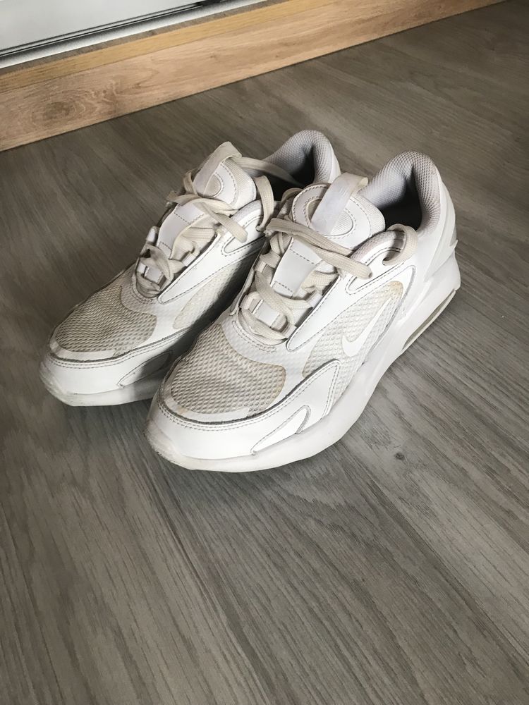 Кросівки nike air max bolt