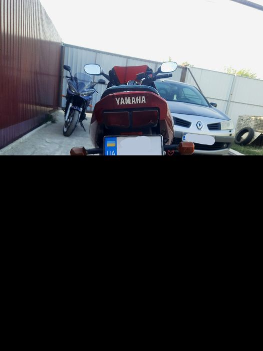 YAMAHA FZS 600 2001 року