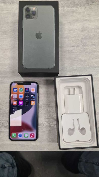 Продам iPhone 11 Pro 256 Midnight Green