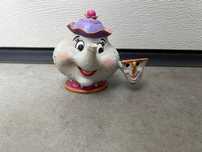 Figurka Imbryk z filiżanką Piękna i Bestia Disney Showcase Collection