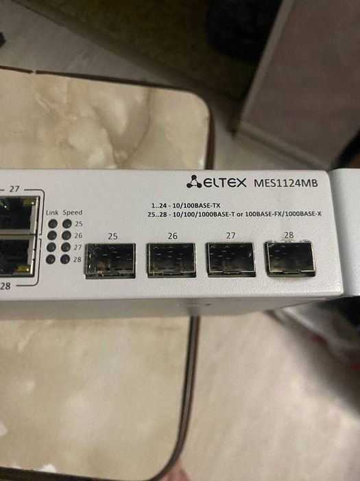 Керований Коммутатор ELTEX MES1124MB
