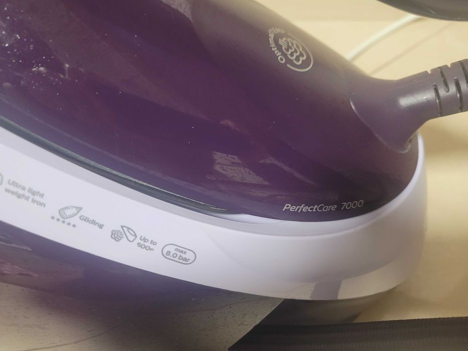 Stacja parowa Philips Perfect care 7000 uszkodzone