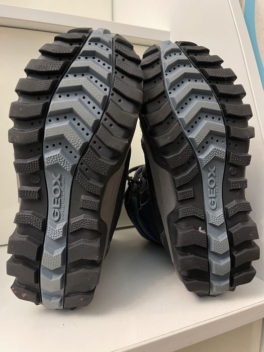 Geox високі теплі зимові чоботи,черевики 33-34 розміру