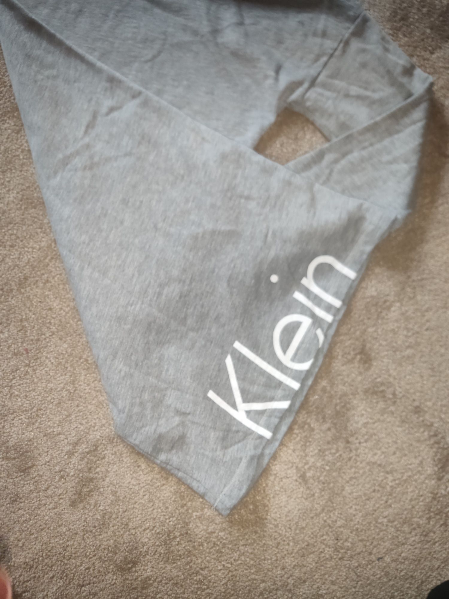 Calvin Klein szara sukienka r. 10-12 lat 140/152