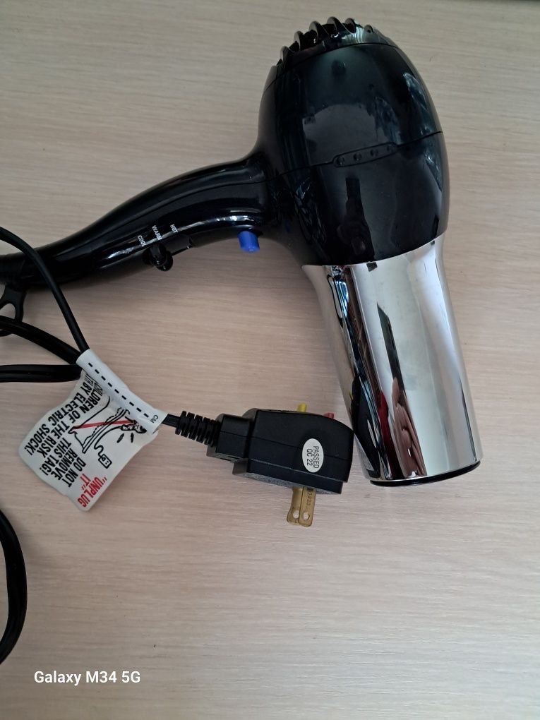 Професиональный Фен Conair 1875