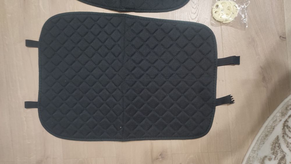 Накидки сидіння авто