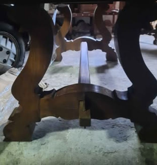 Mesa de Jantar + 8 Cadeiras