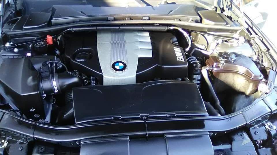 BMW e90 2xxcv 2.0cc