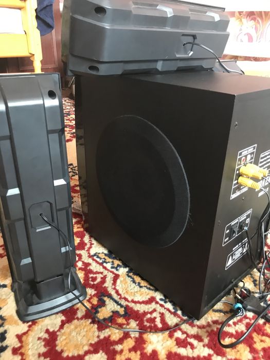 Музыкалный акустический центр с блютузом ERAEAR Е-43