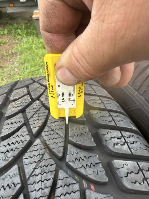 4x opona zimowa Dunlop SP Winter Sport 3D 215/60 R17 C 104/102H