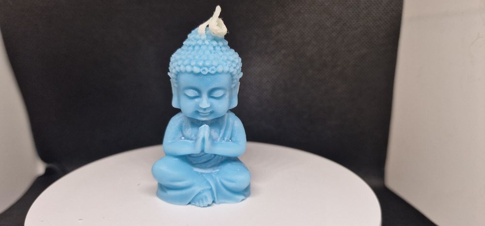 Budas em pó de mármore aromático ou vela