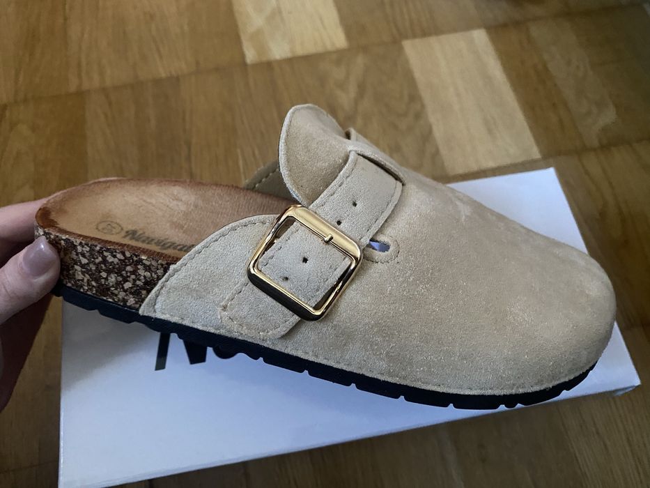 Шльопанці Клоги-сабо беж