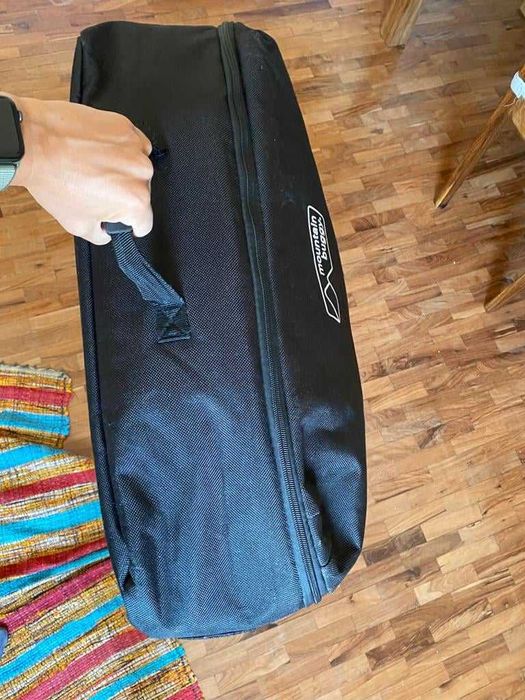 Carrinho duplo - gémeos Mountain buggy