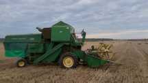 kombajn zbożowy johndeere