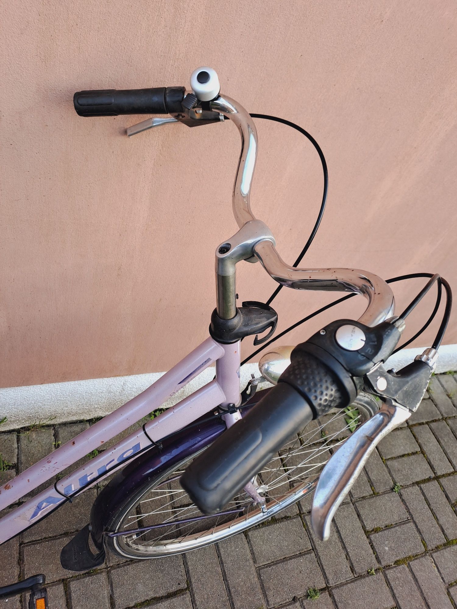 Велосипед  дамський  Altra на 28" кол.  з Німеччини