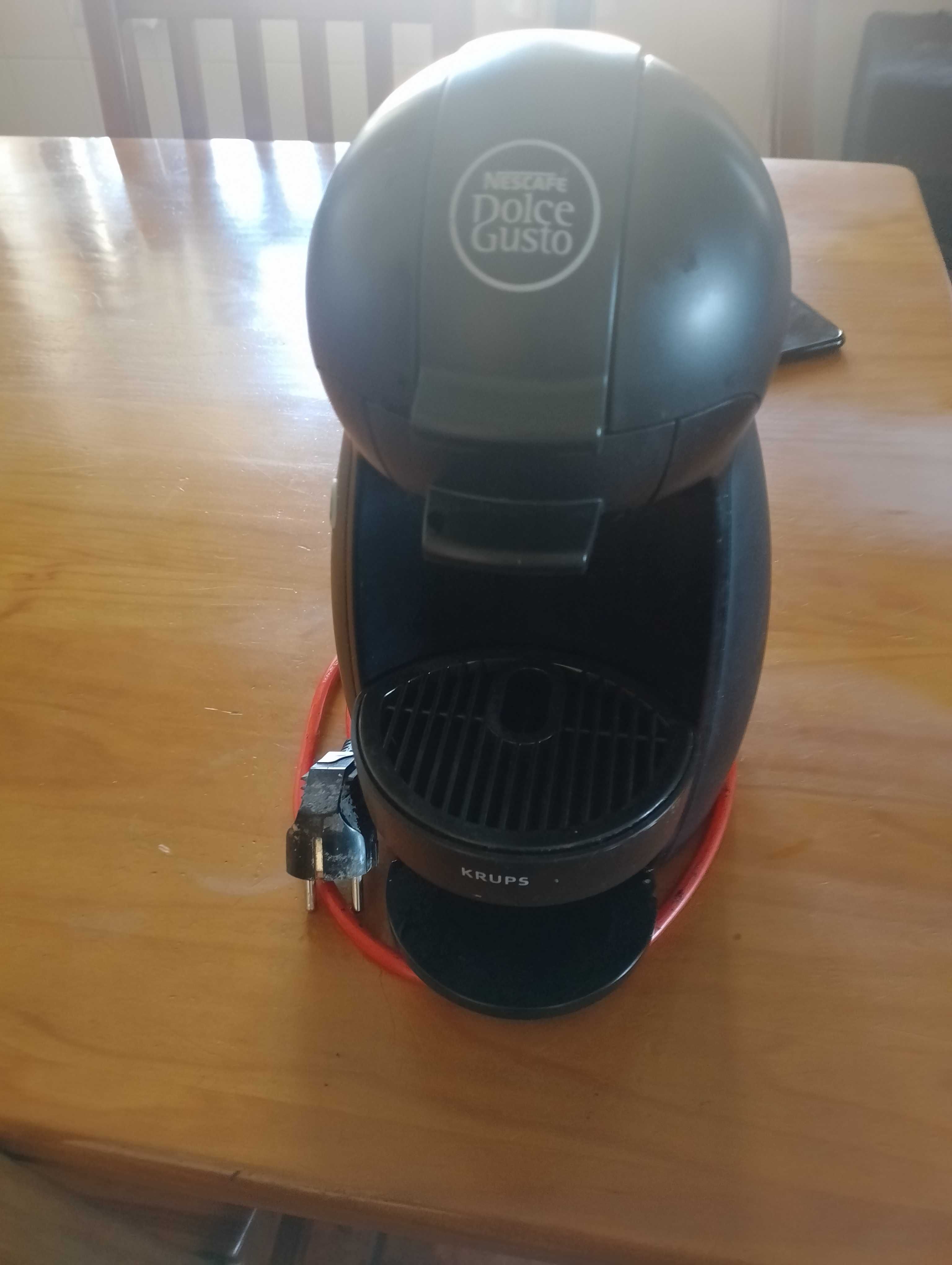 Máquina café dolce gusto