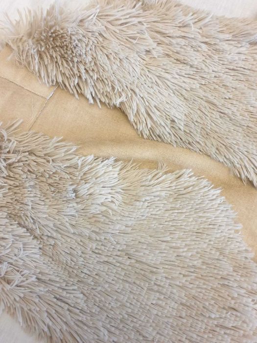 Colete com dois lados, com pelo (S/M)