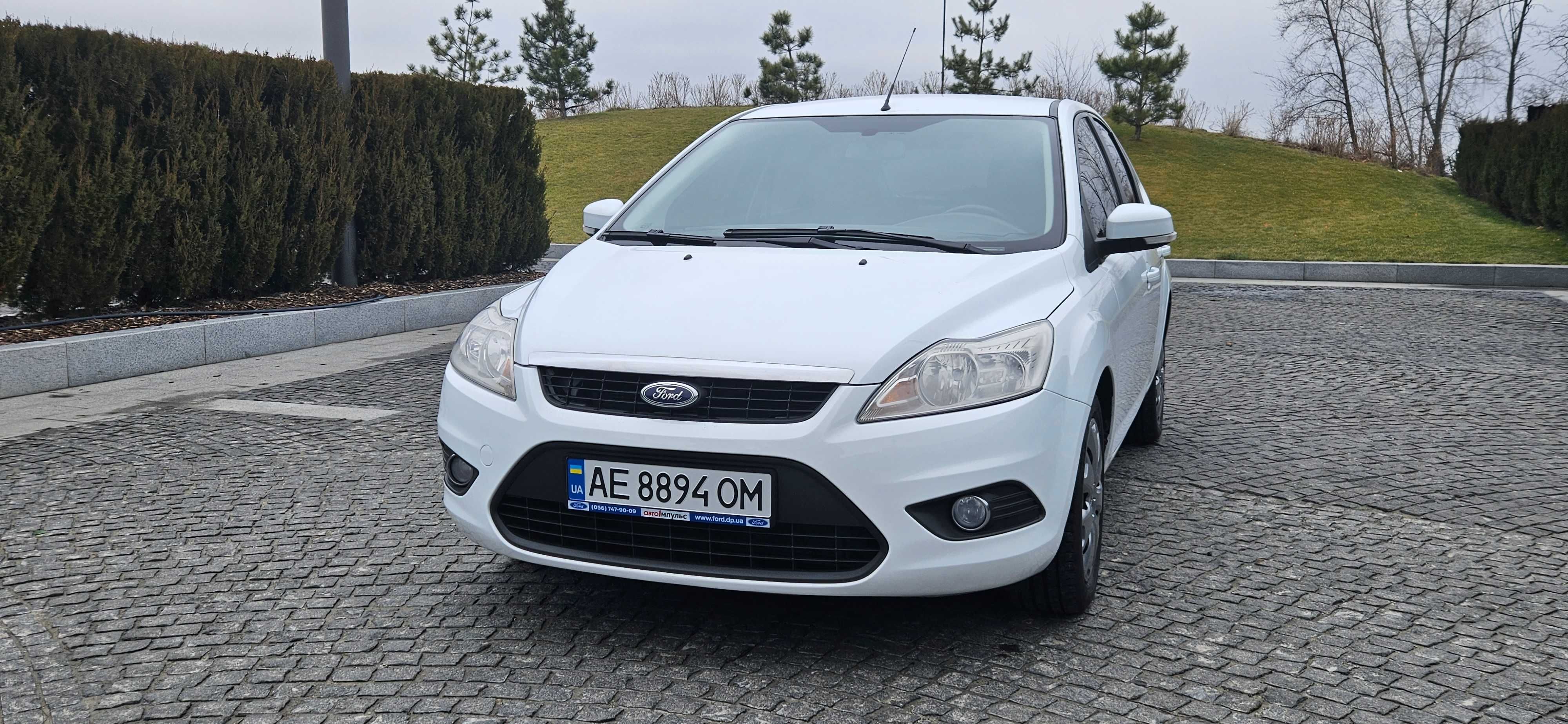 Ford Focus 2011 1.6 MT ГАЗ Евро 4 Форд Фокус 2 Рестайлинг Официал