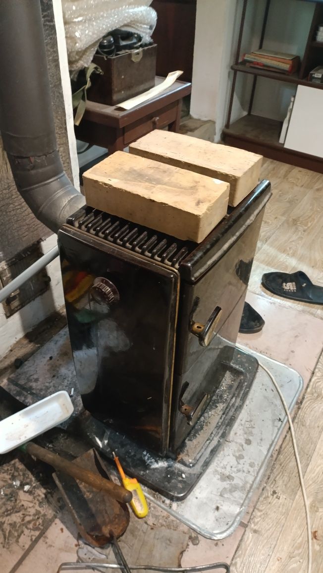 Piec Koza 4,4kW Węgiel drzewo rura 125 fi niemiecki