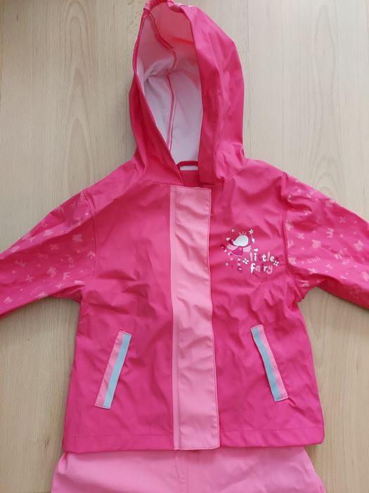 Kombinezon przeciwdeszczowy Lupilu roz. 86-92 na 18-24 m. wodoodporny