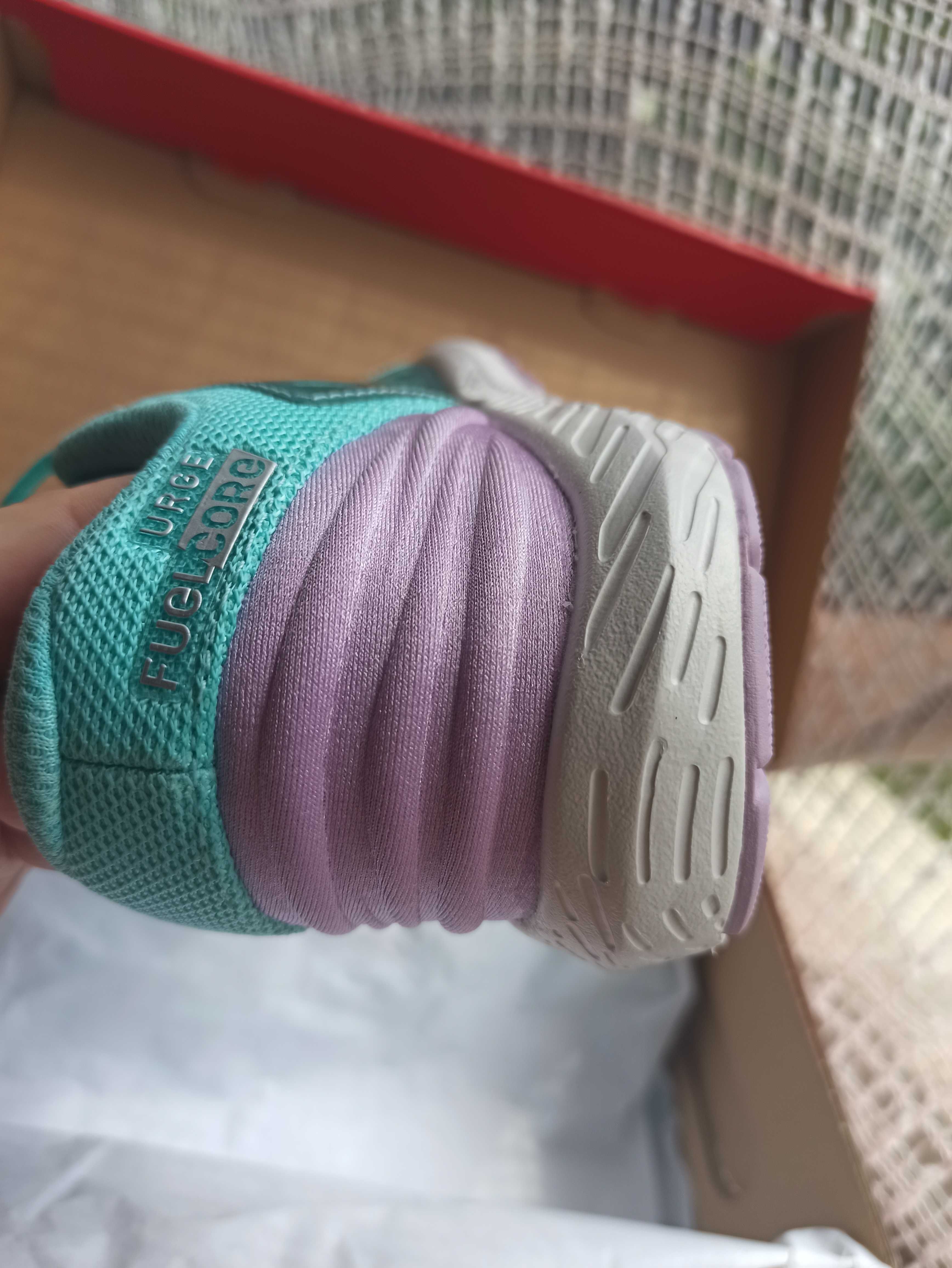 Кроссовки New Balance, 37 размер, 24,5 см по стельке, оригинал США