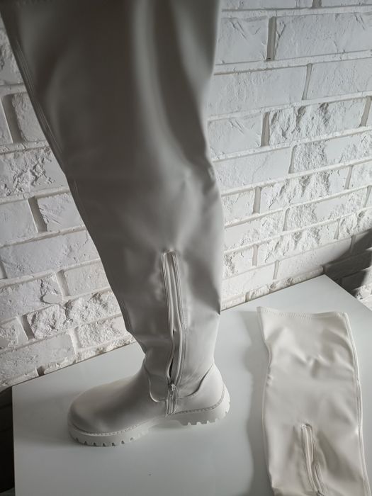 Wysokie kozaki za kolano z eco skóry białe NOWE