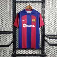 T shirt barcelona nova com etiqueta