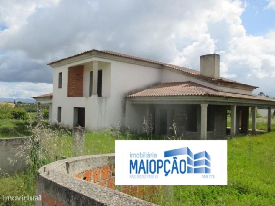 moradia v3 em treixedo