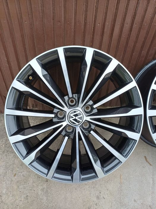 Felgi Volkswagen  18 7J ET43 5x112