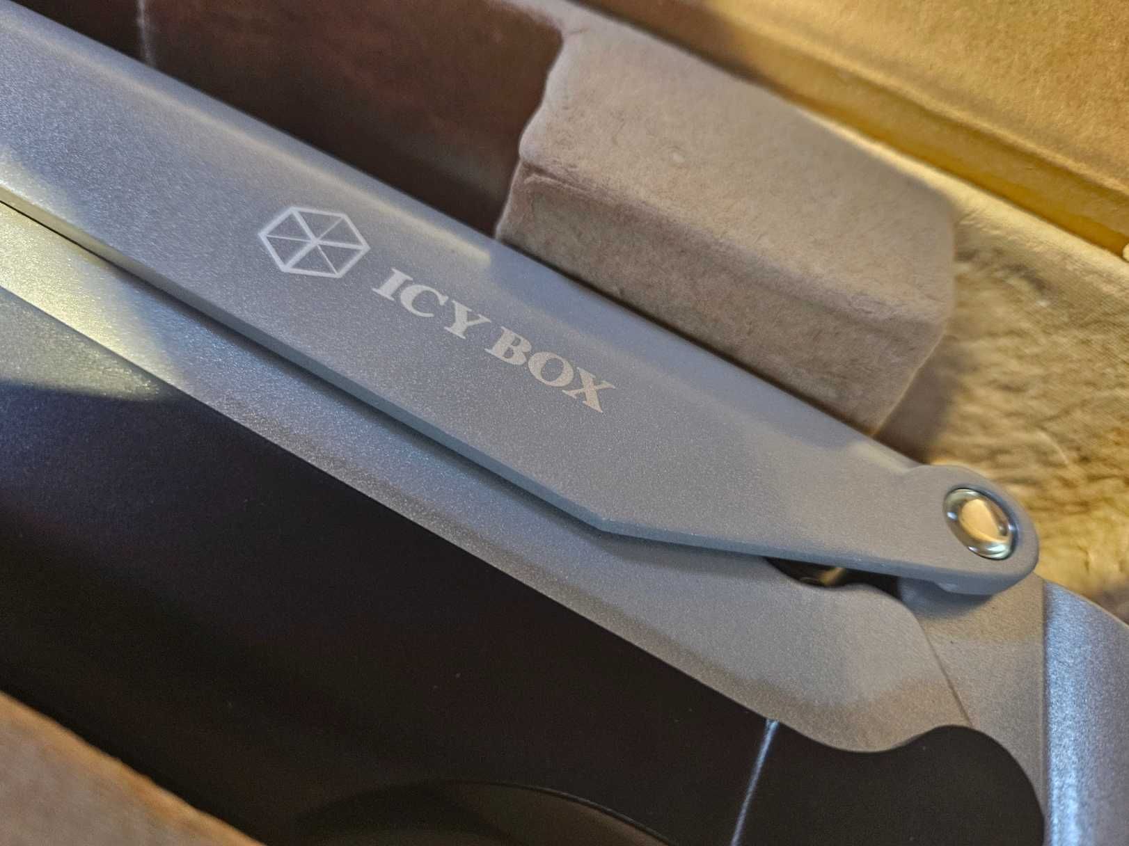 Uchwyt na 2 monitory ICY BOX IB-MS504-T
