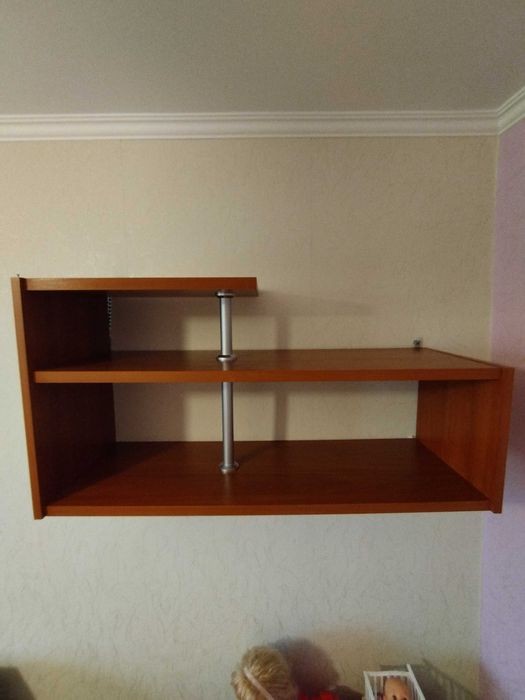 Sprzedam półkę na ścianę