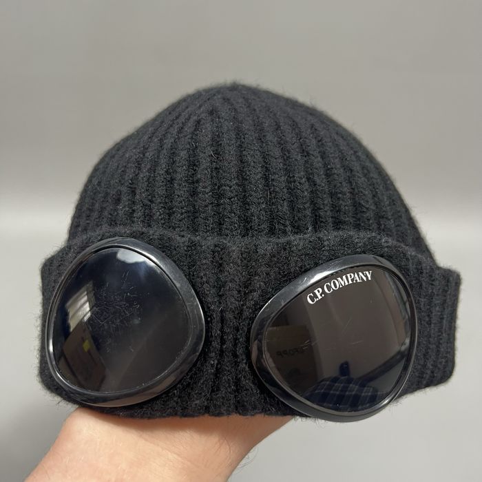 Шапка чоловіча CP Company сіпі компані сіпіха